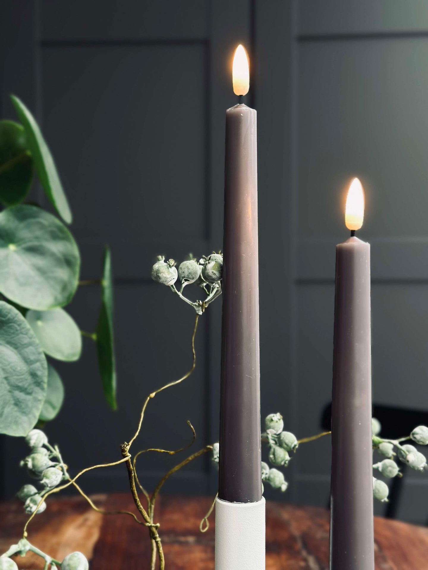 LED-stearinlys / Sett med 2 stk og fjernkontroll – Sand 24 cm
