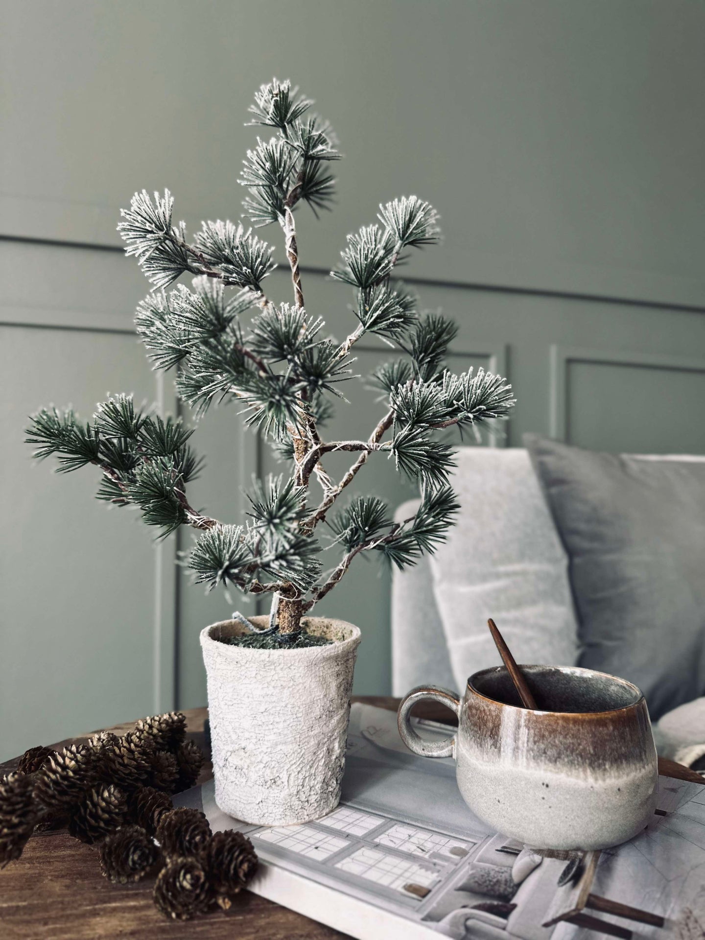 Sedertre med lyskjede - 45 cm