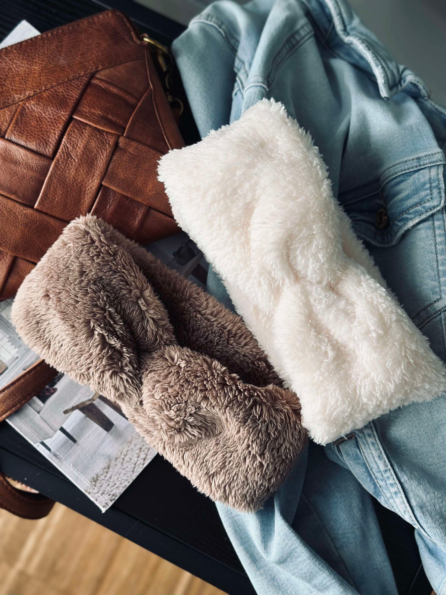 Pannebånd Fleece - White