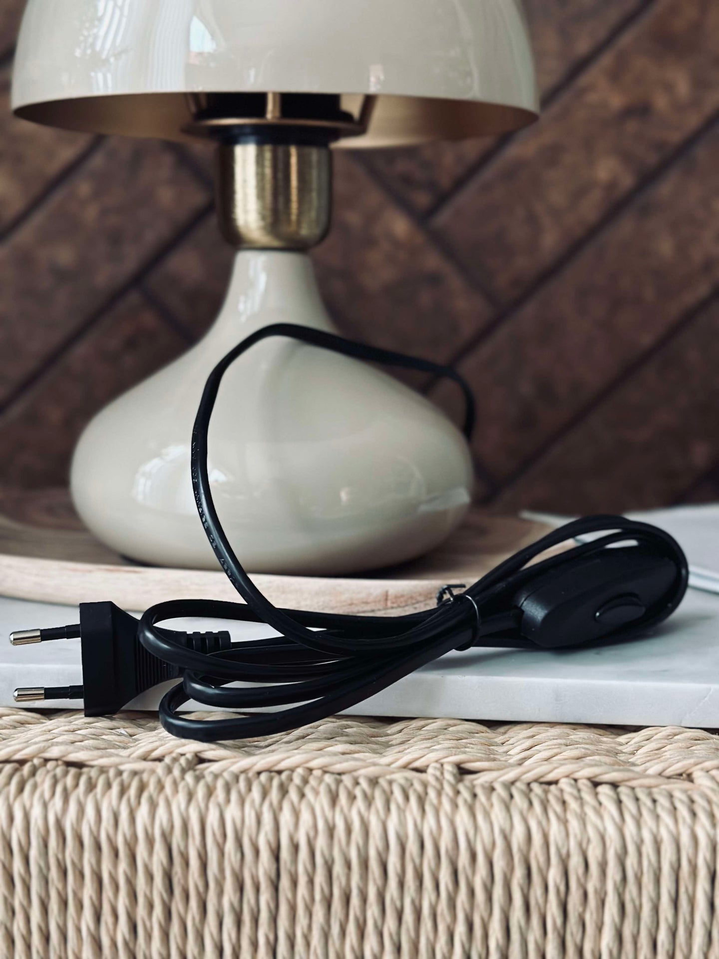 Bordlampe NOYA - Beige