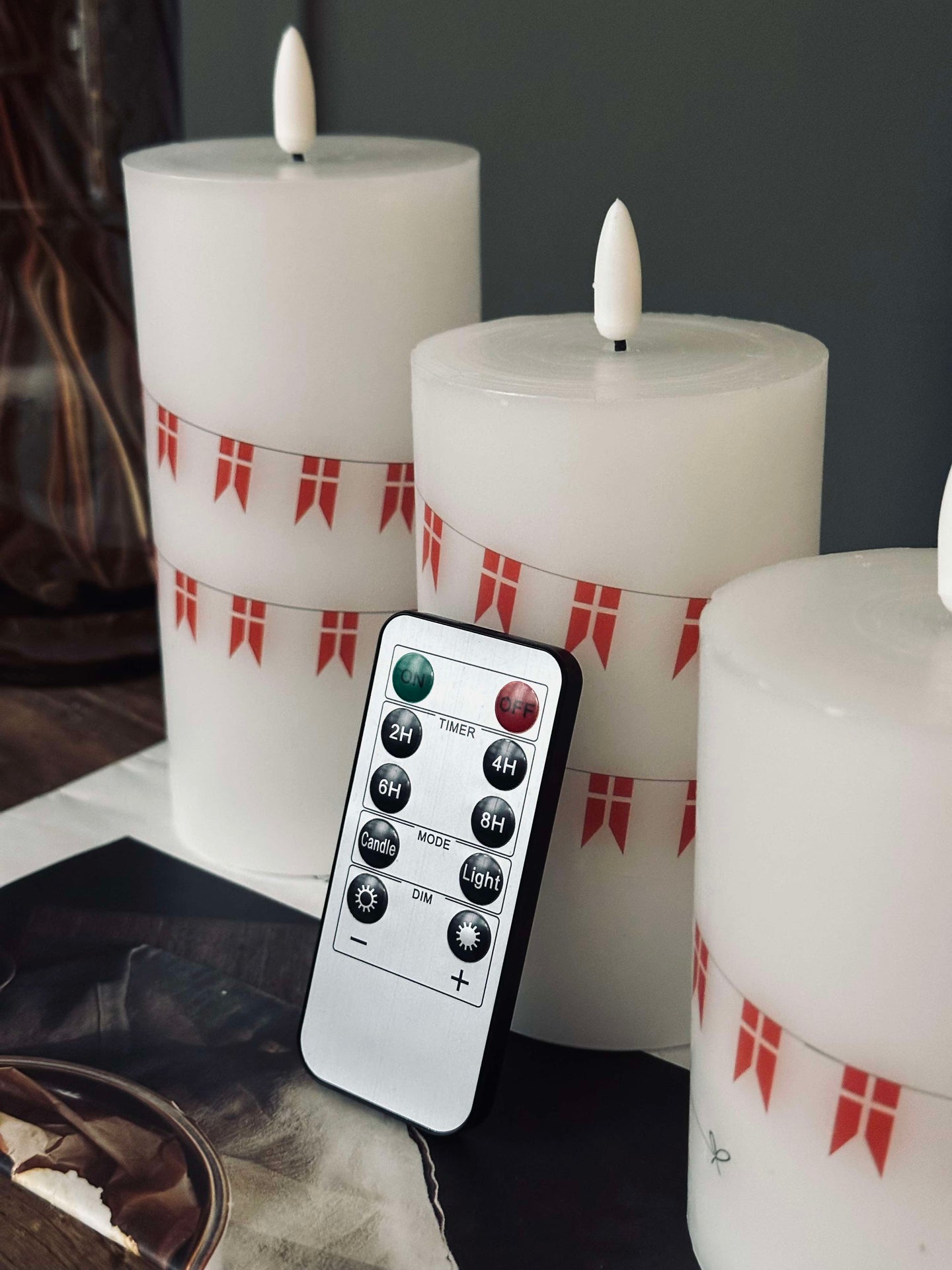 LED blokklys med flagg – Sett med 3 stk og fjernkontroll