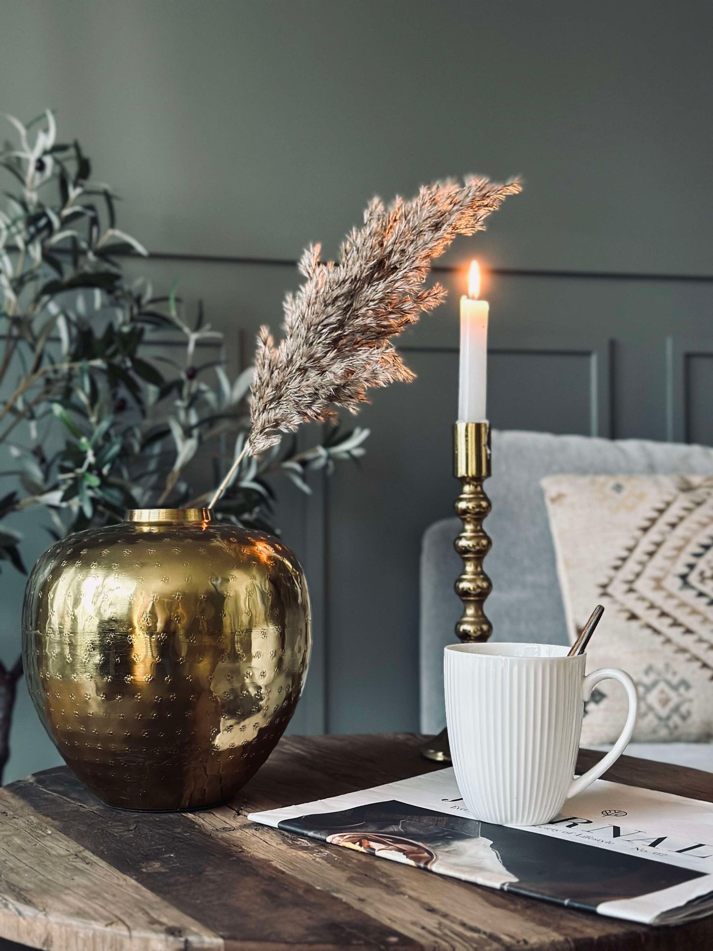 Vase Golden