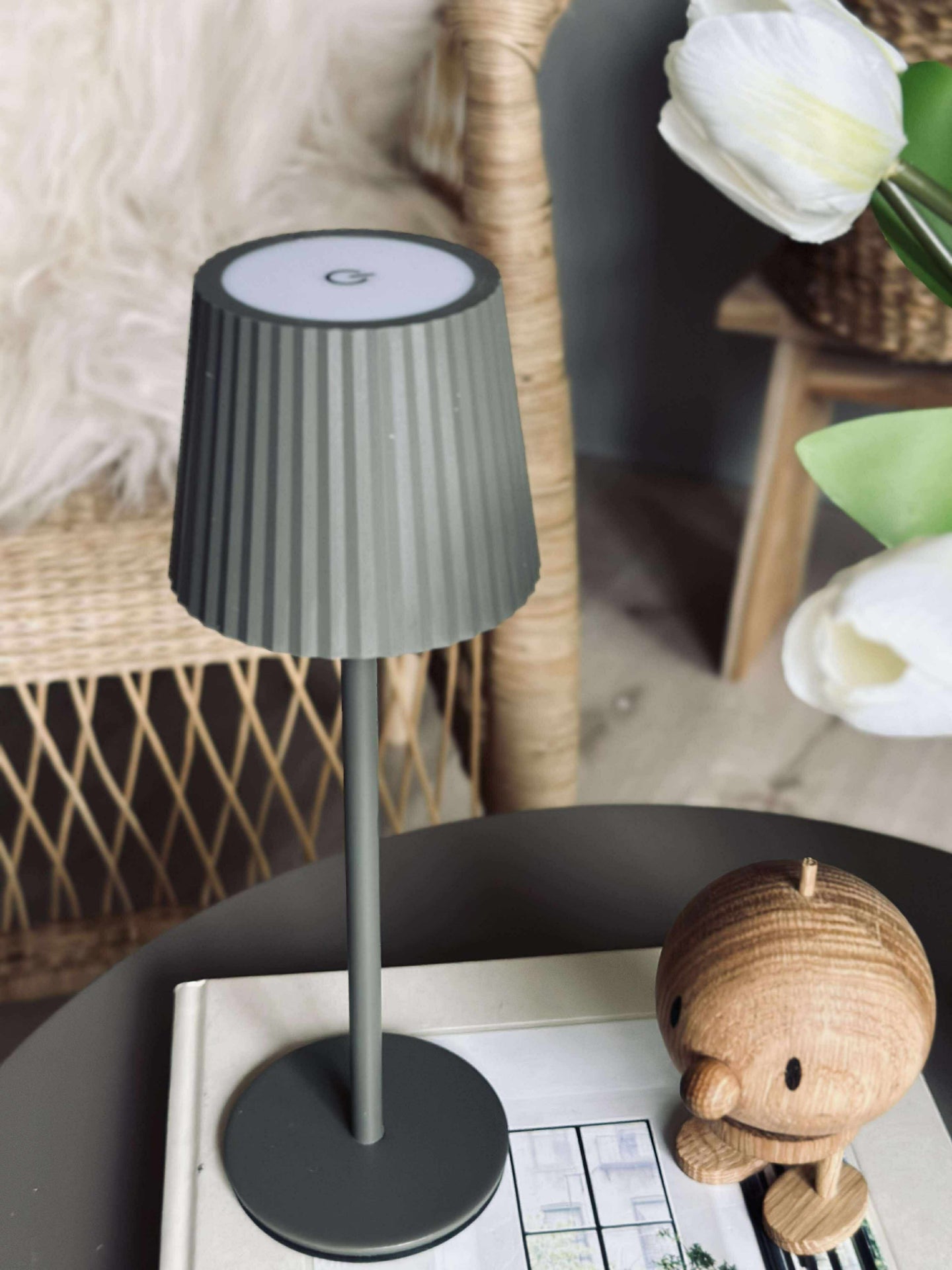 LED bordlampe MILLA Taupe - oppladbar