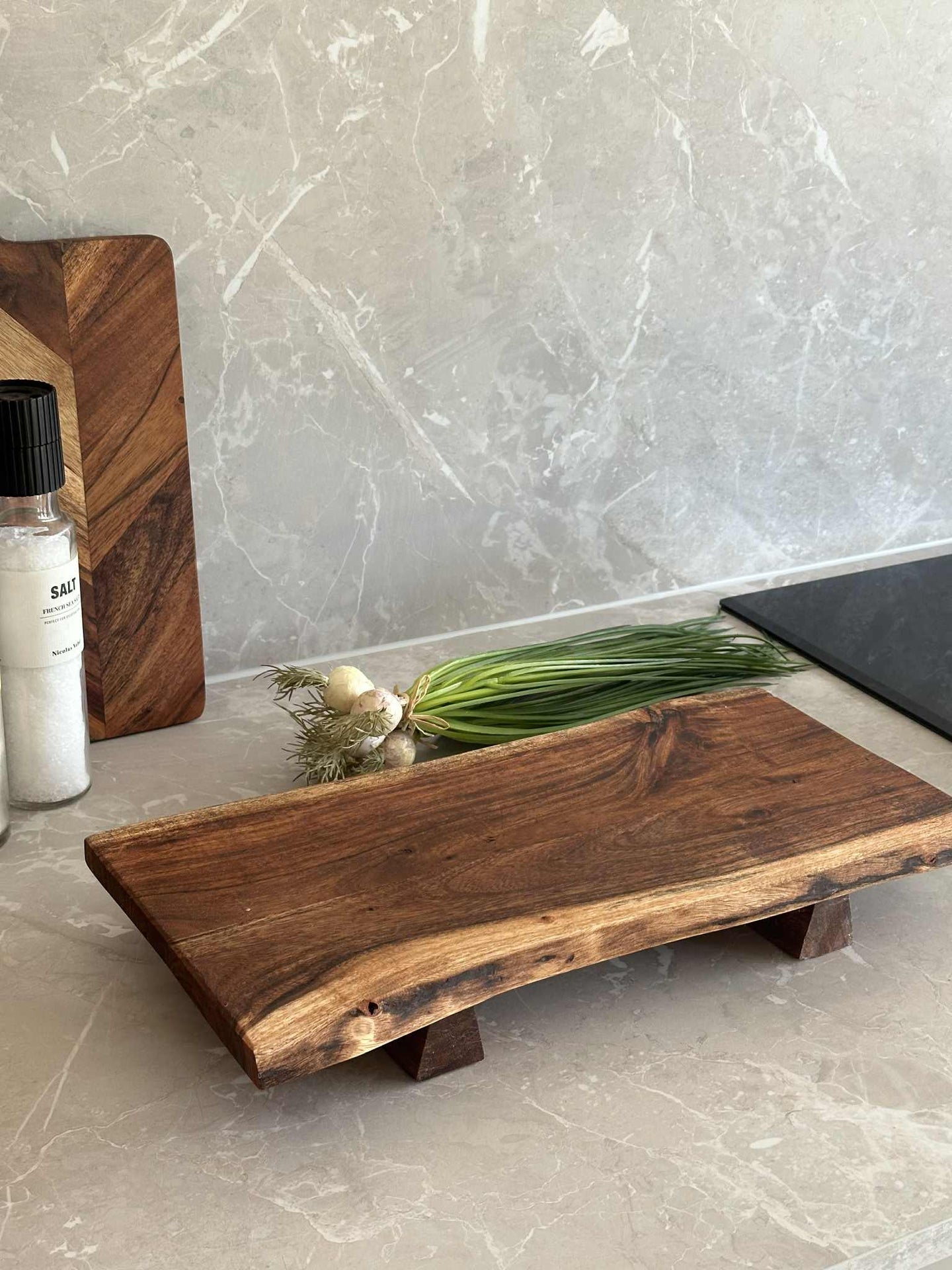 Serveringsbrett med ben - 40 cm.