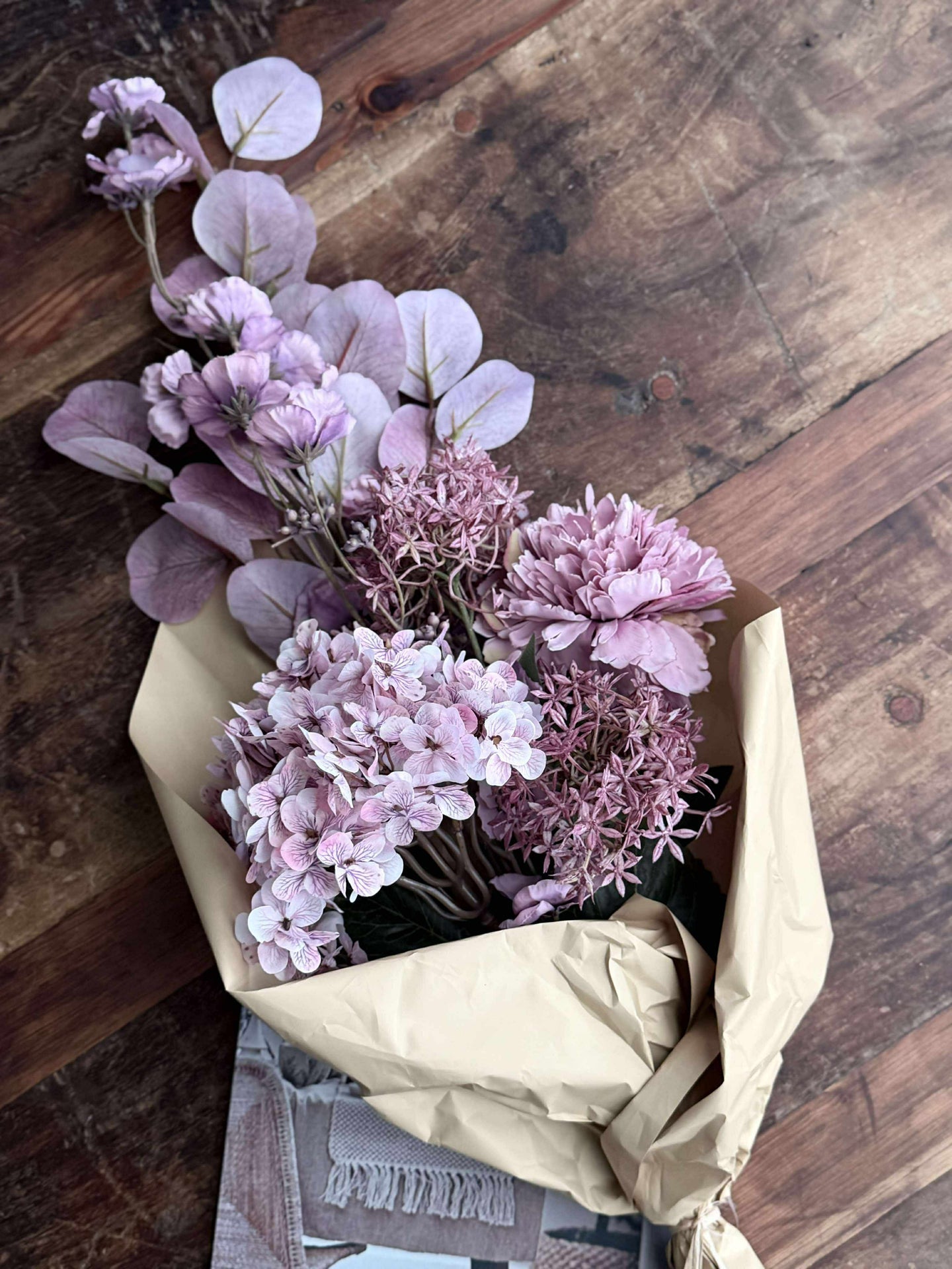 Bukett med hortensia - Syrin / rosa