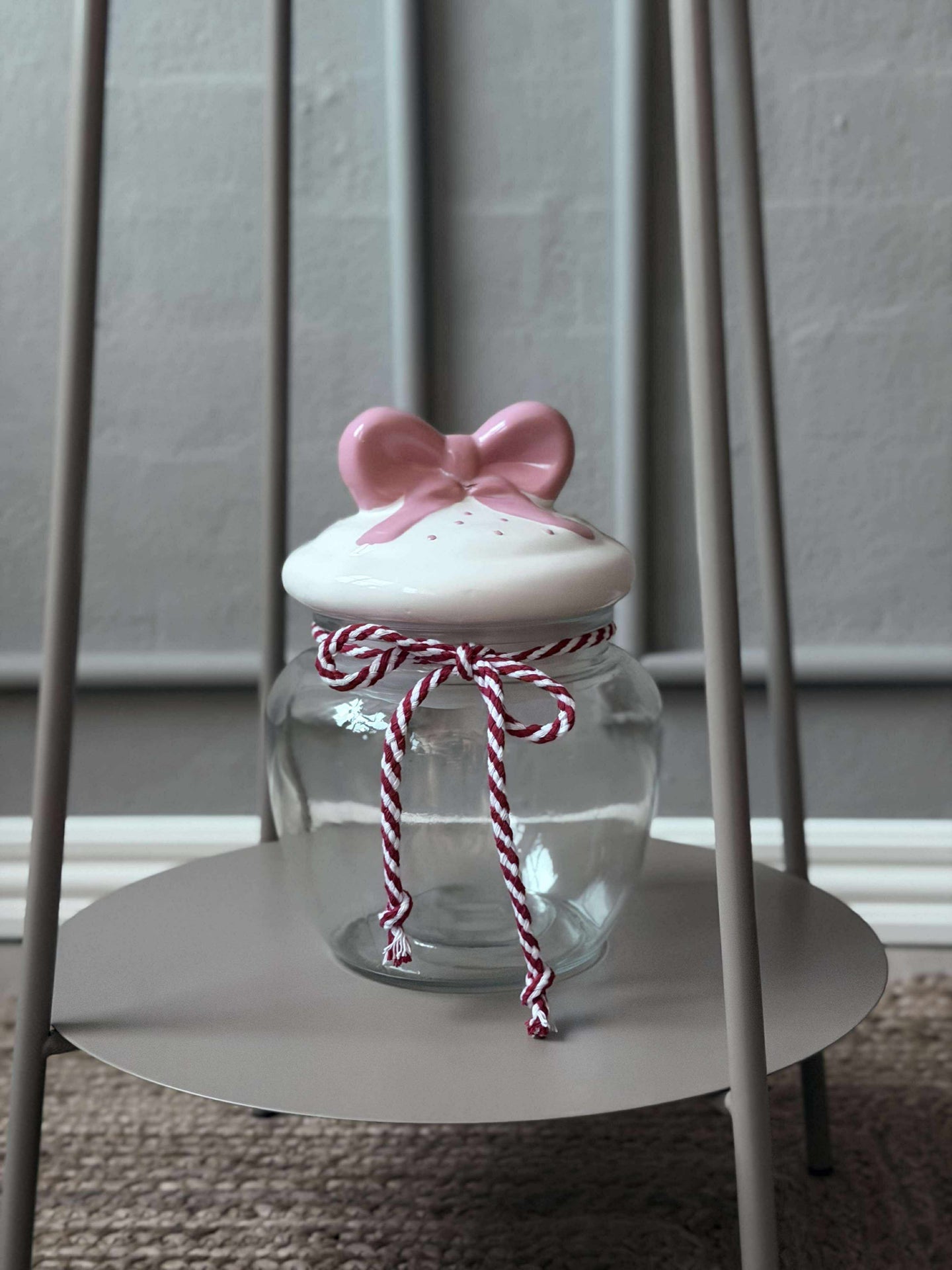 Sidebord med hylle - Taupe