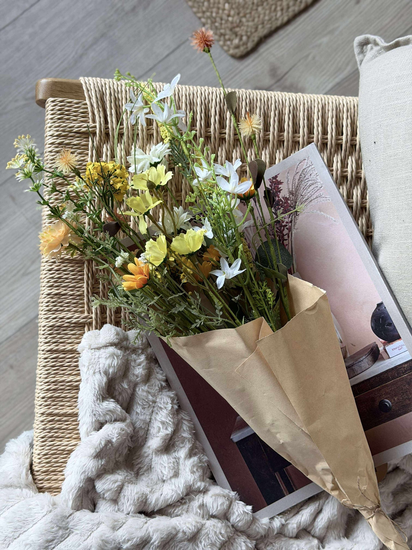 Bukett Hvit / Gul - WILD FLORA