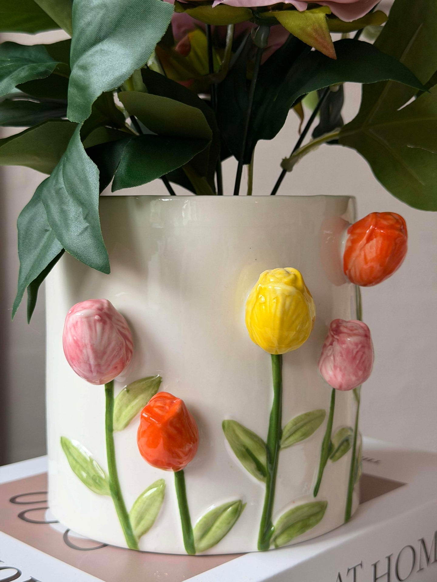 Porselensskjulere med tulipaner - flere størrelser