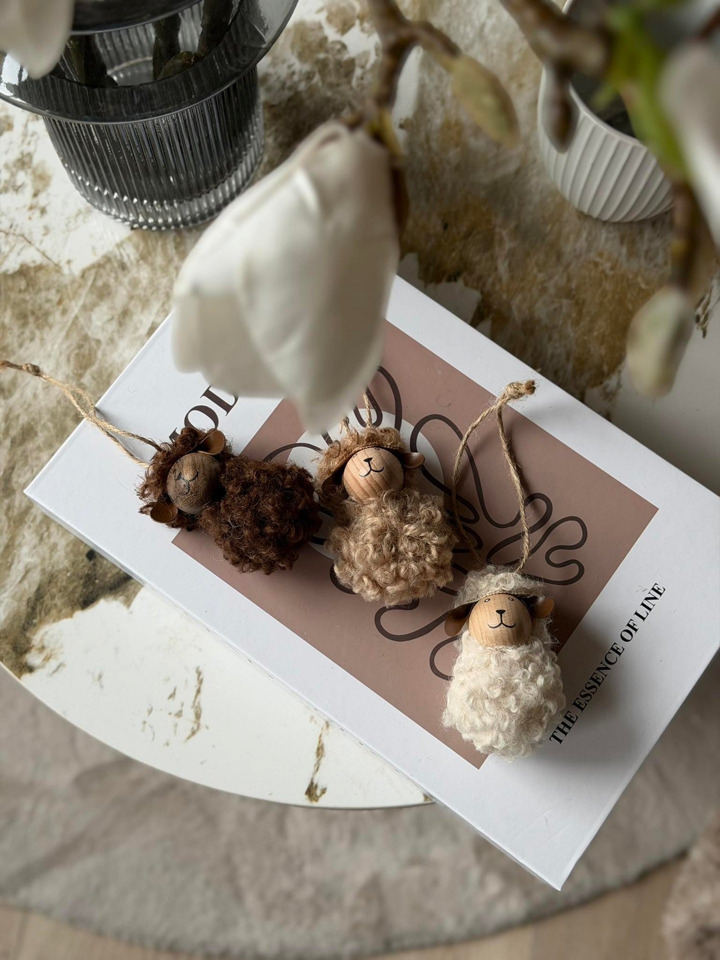Hengende Fluffy Får - Flere farger