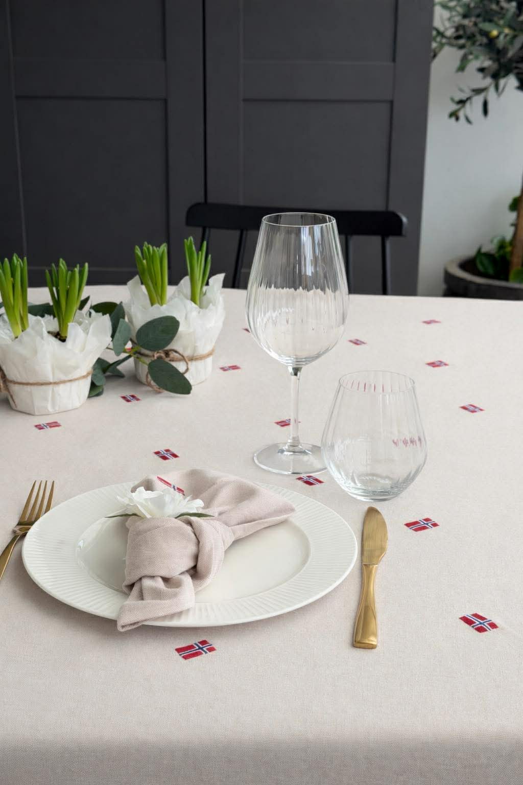 Munnservietter med norske flagg – 4 stk