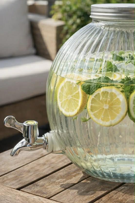 Dispenser for kalde drikker - 5,5 liter.