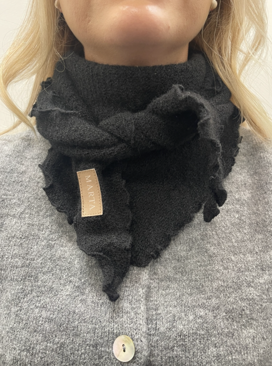 Skjerf Agnete black