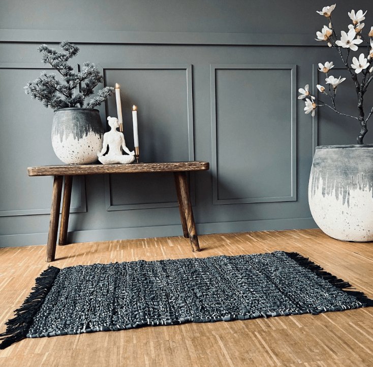 Gulvtæppe i flettet skind – 60x90cm - VIAMAJA.DK