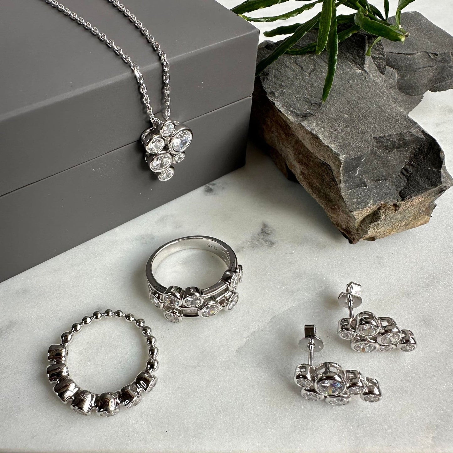 Halskæde Miriam Clear - Sterling Silver - VIAMAJA.DK