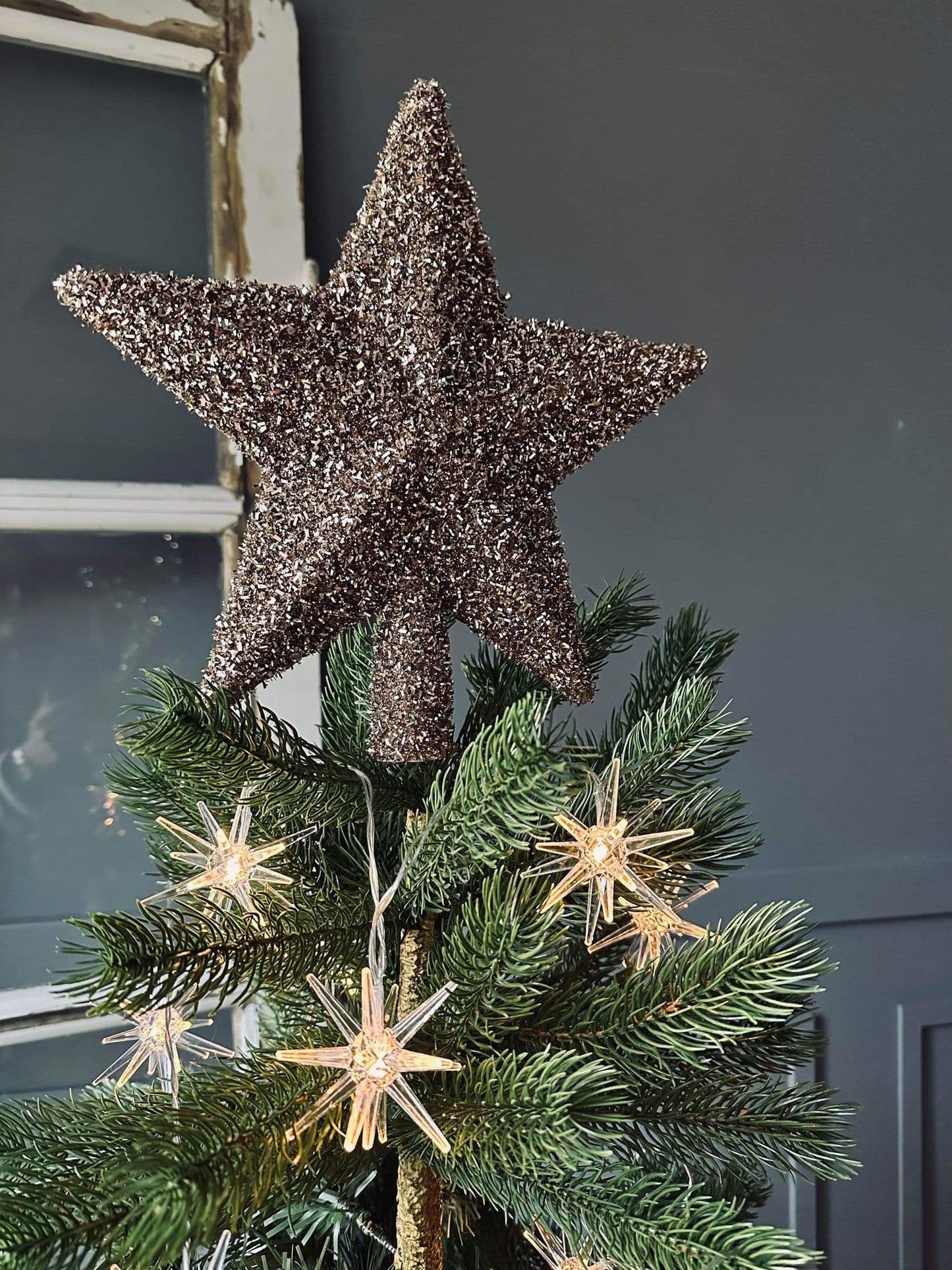 Julestjerne til juletræ 27 cm - Champagne / Gold - VIAMAJA.DK