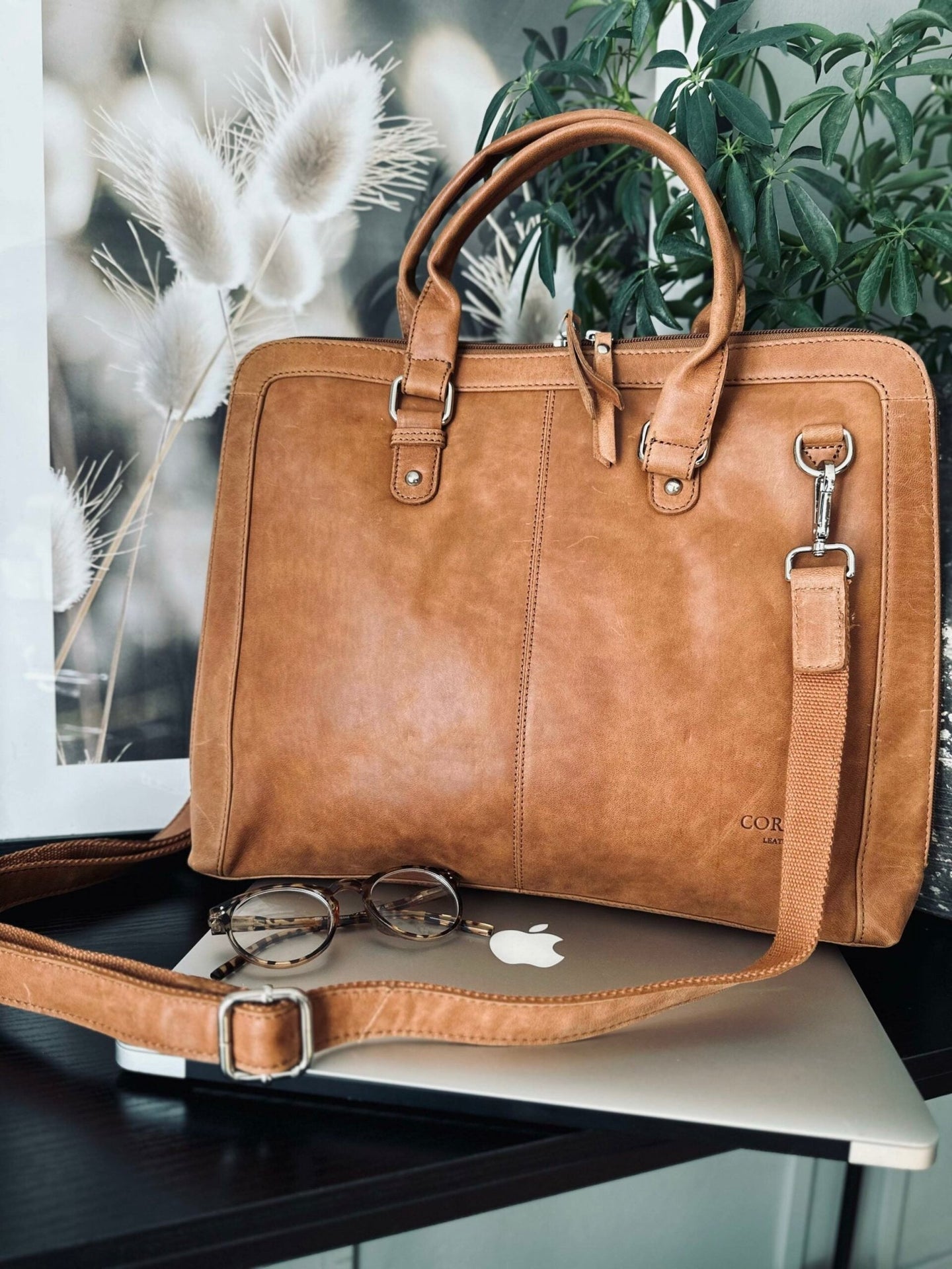 Laptop Unisex – Cognac - VIAMAJA.DK