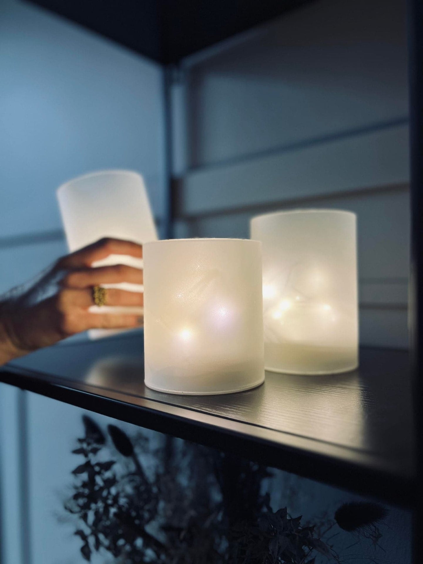 LED Lys i frosset glas - Sæt med 3 lys + timerfunktion - VIAMAJA.DK
