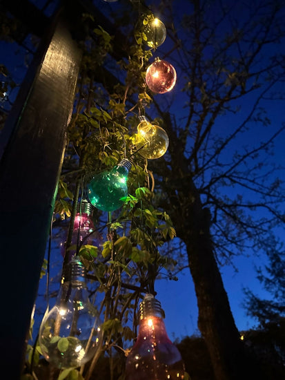 LED Lyskæde med solceller - Udendørs COLOR - VIAMAJA.DK