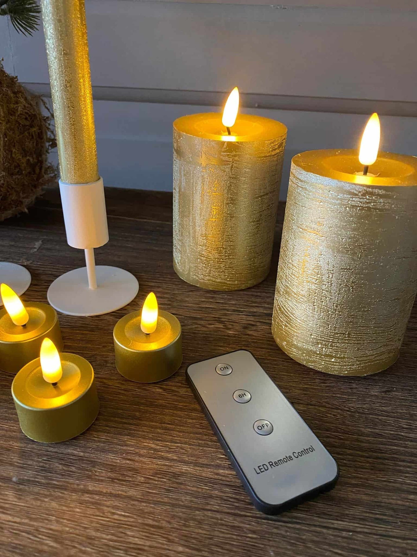 LED Lyspakke Guld - 8 Lys med fjernbetjening - VIAMAJA.DK