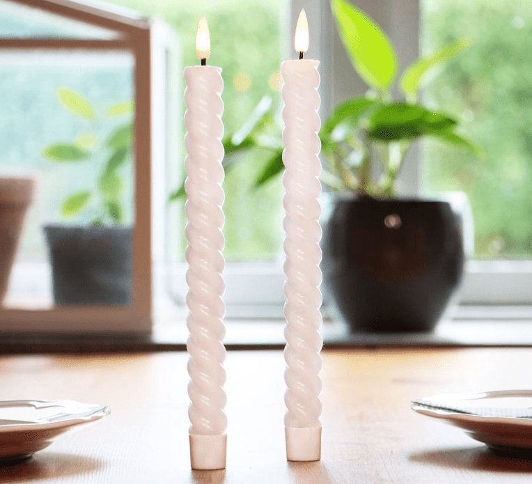 LED snoet kronelys – 2 stk Hvid 25cm - VIAMAJA.DK