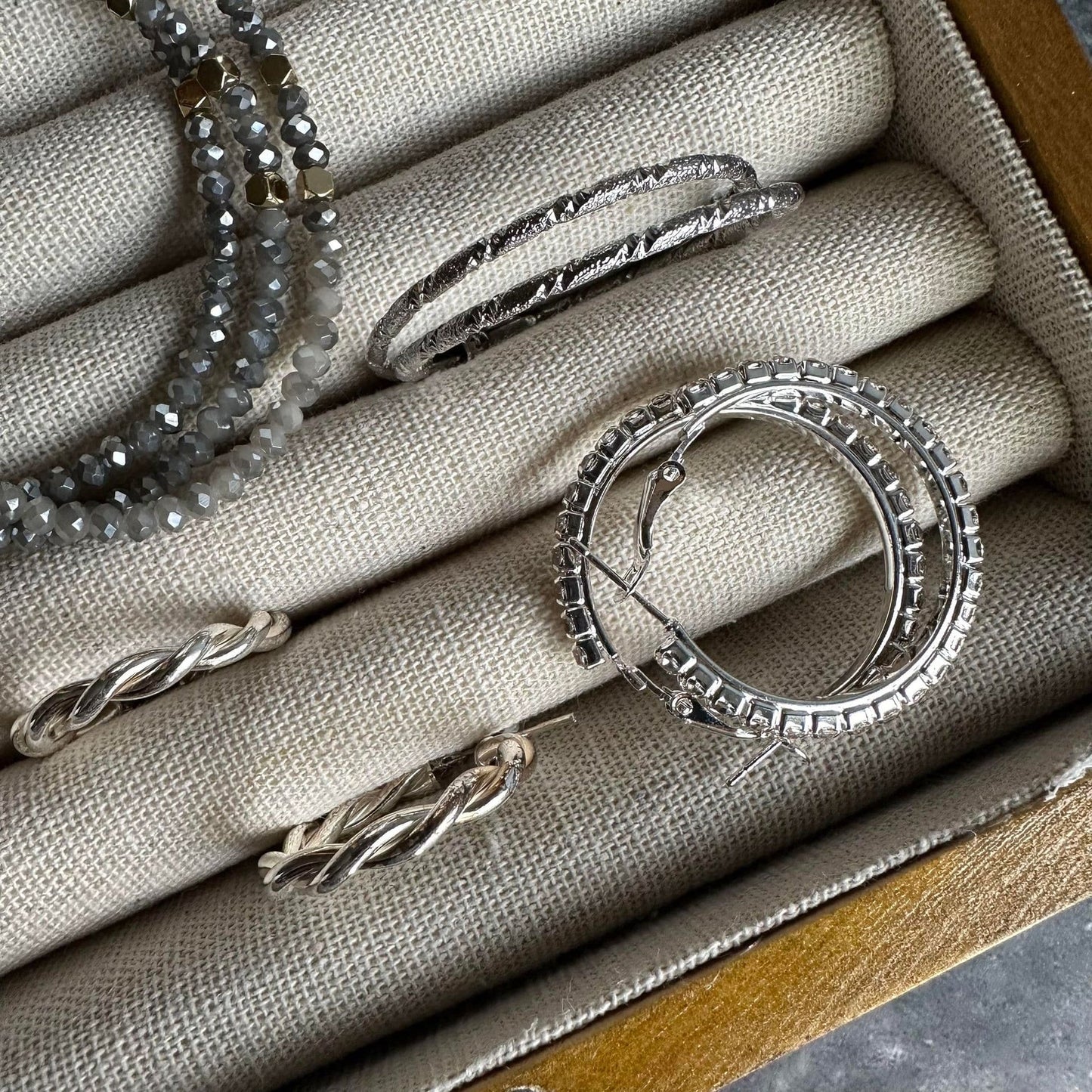 Øreringe Smilla Hoops - VIAMAJA.DK