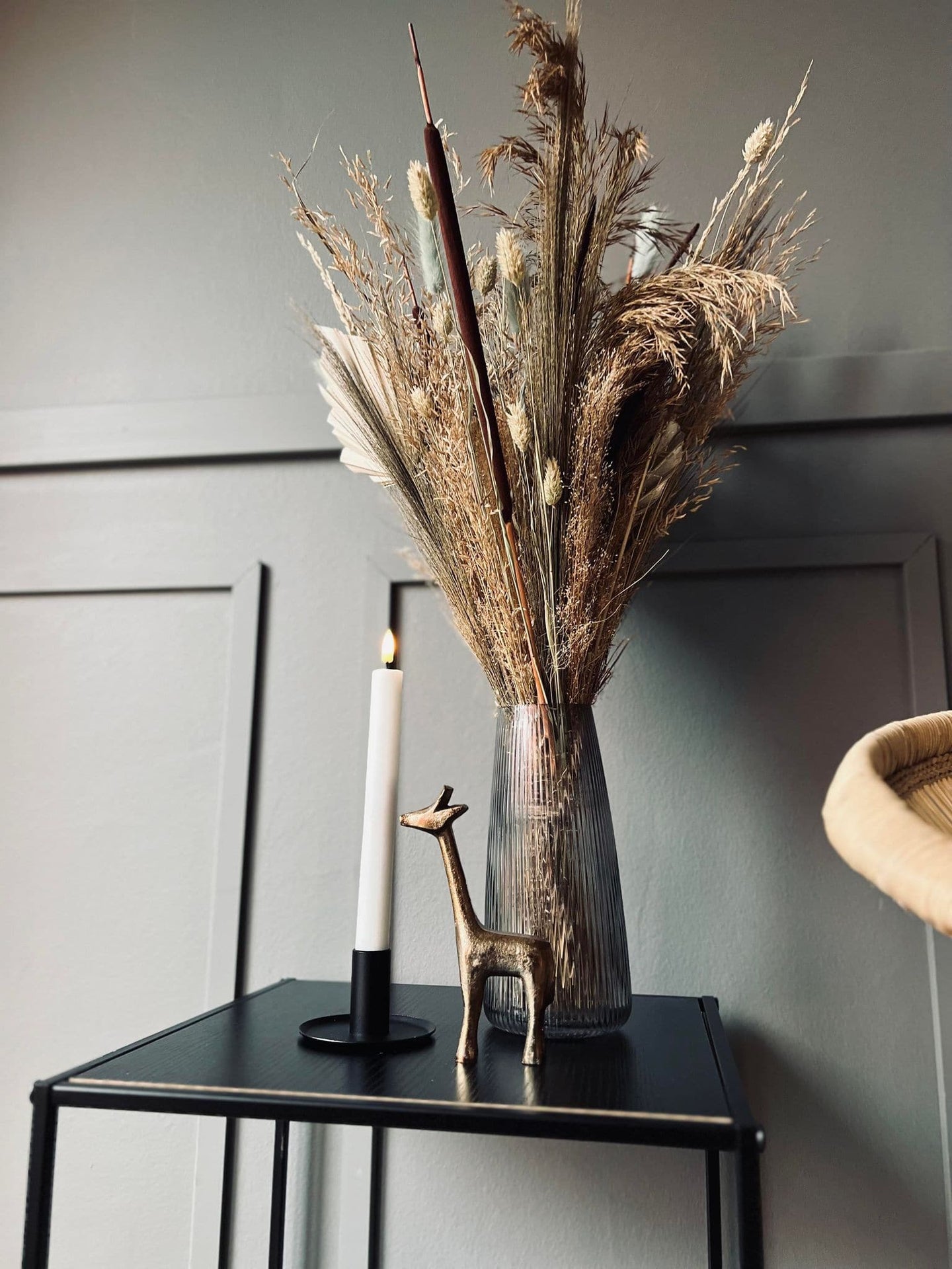 Sidebord / sengebord med hylde - VIAMAJA.DK