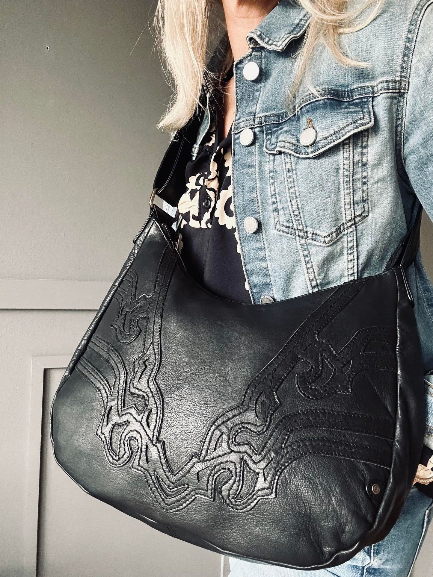 Skuldertaske Cargo Black - VIAMAJA.DK