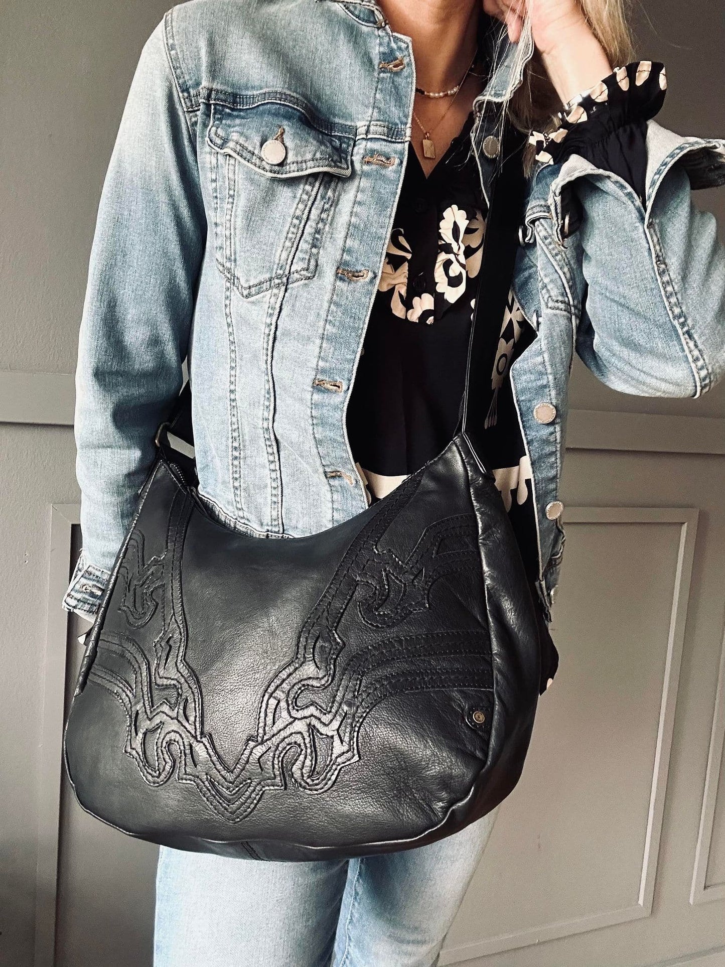 Skuldertaske Cargo Black - VIAMAJA.DK