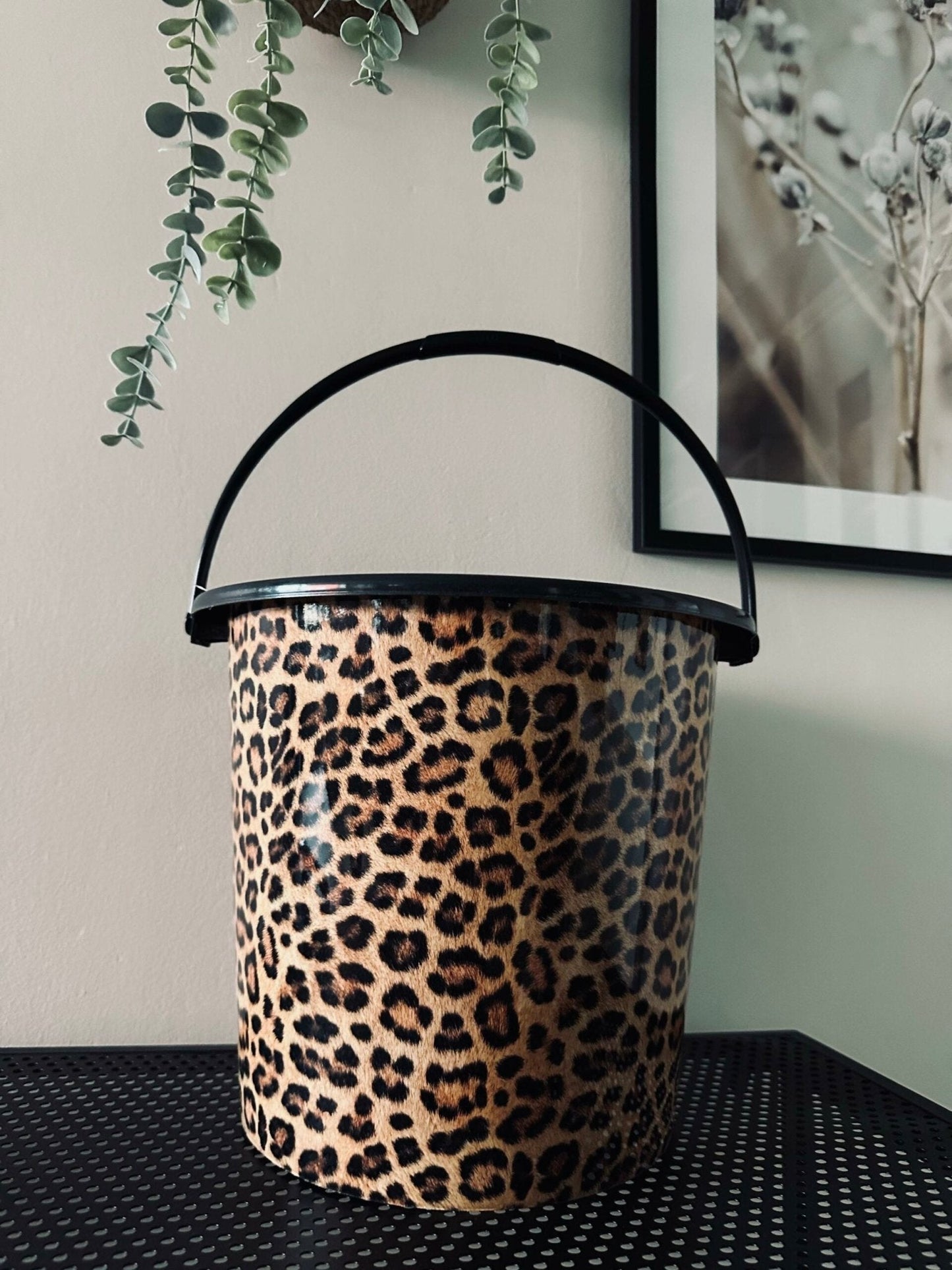 Spand 10 liter – leopard - VIAMAJA.DK