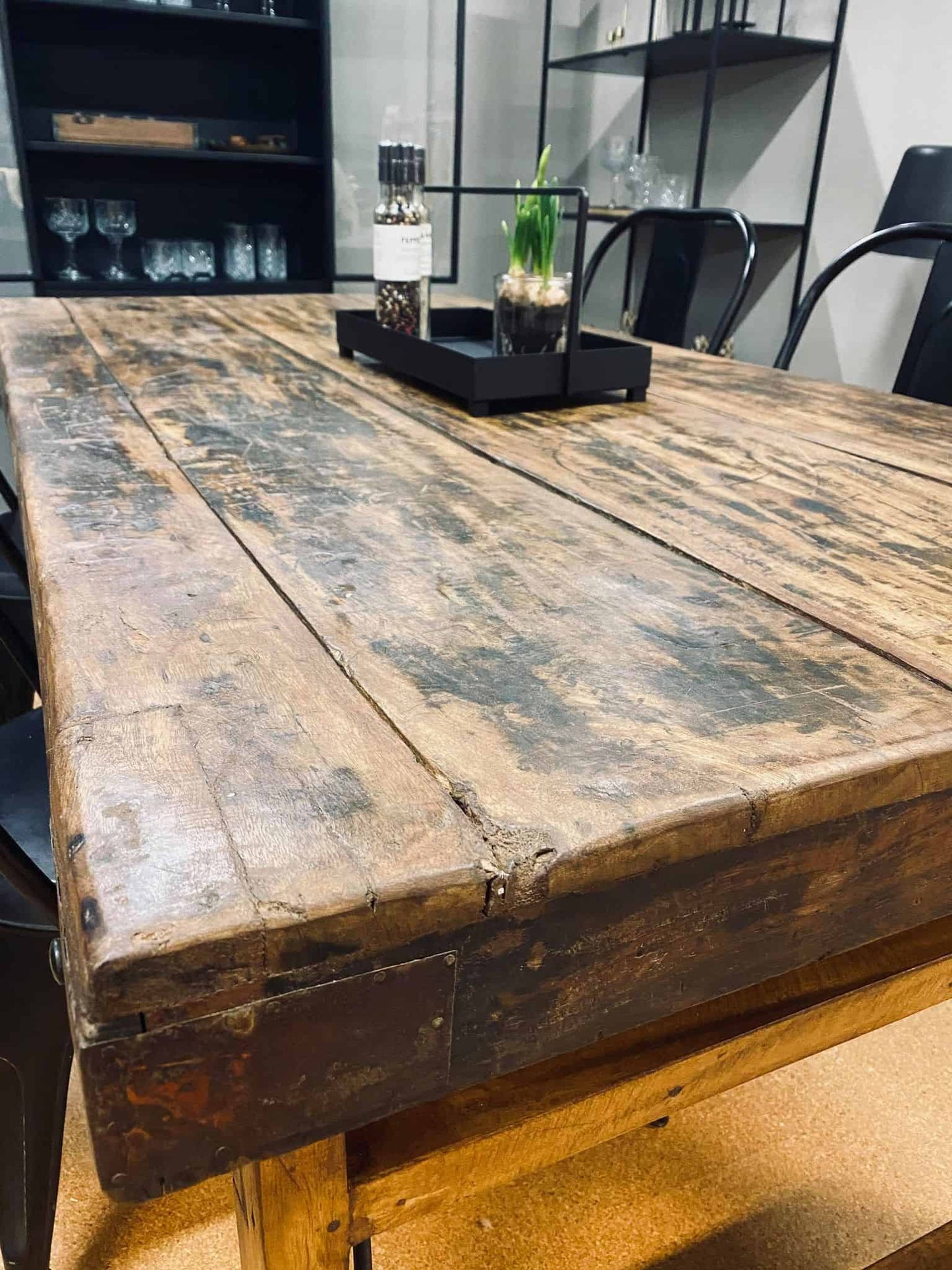 Spisebord i massiv genbrugstræ - 175cm - VIAMAJA.DK