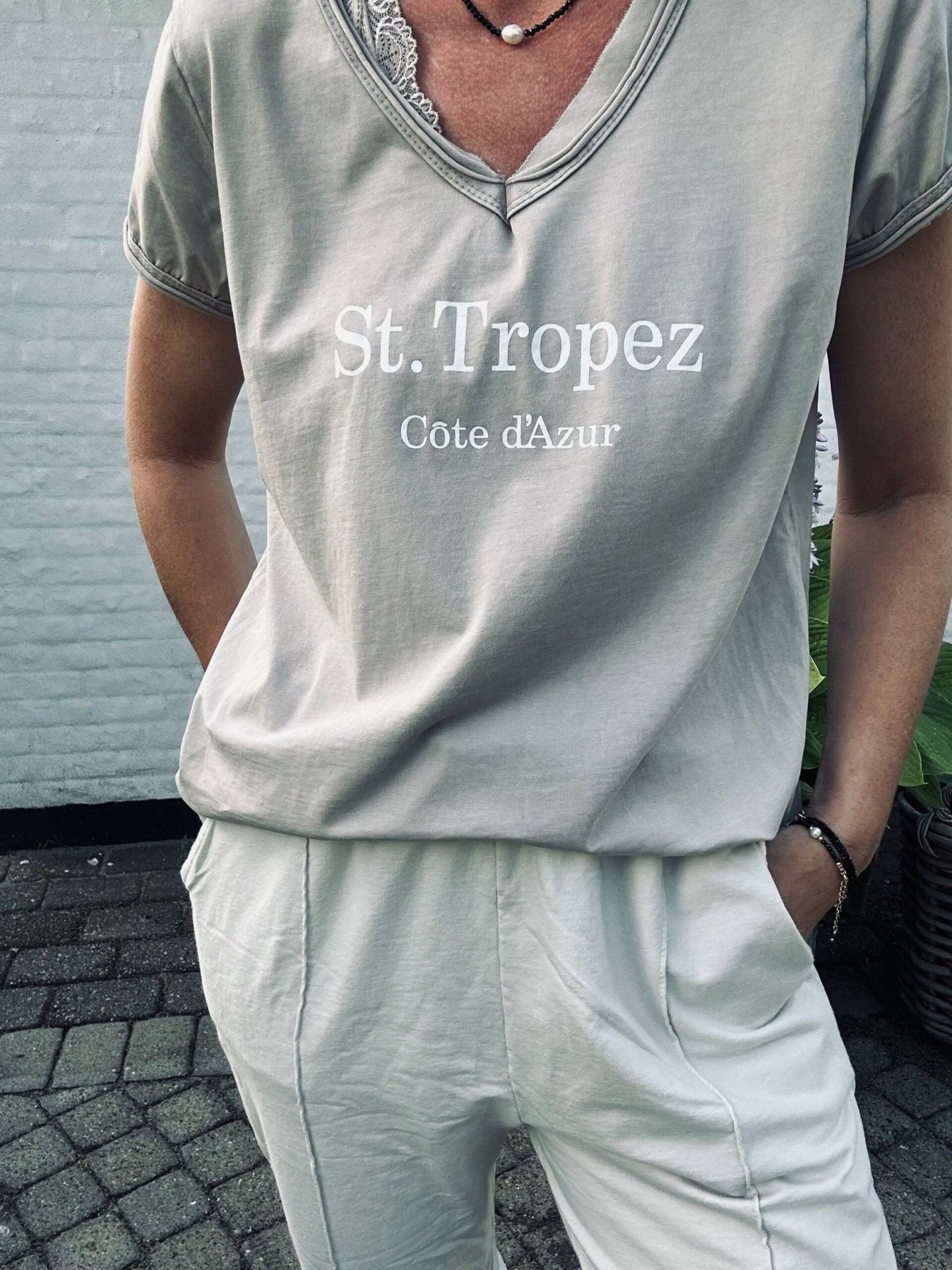T - shirt ST. TROPEZ Beige - VIAMAJA.DK