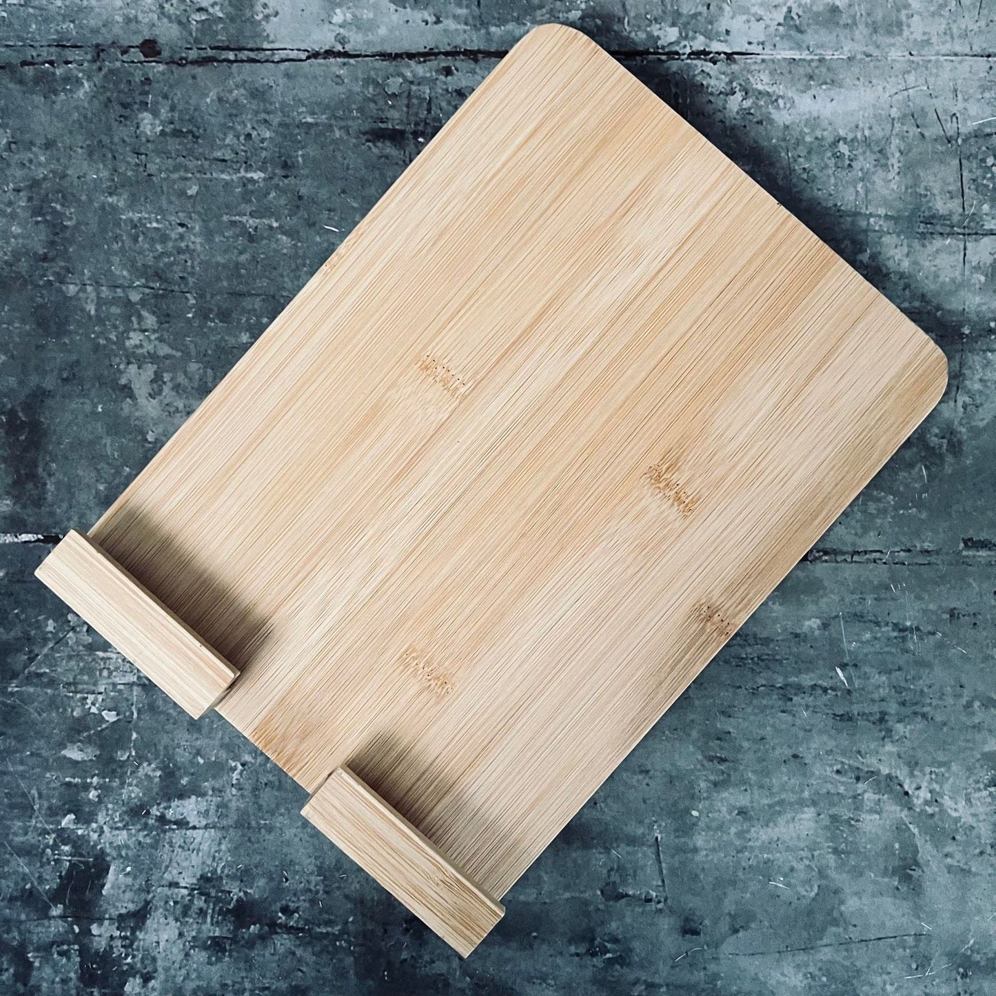 Tablet holder - God til kogebøger - VIAMAJA.DK