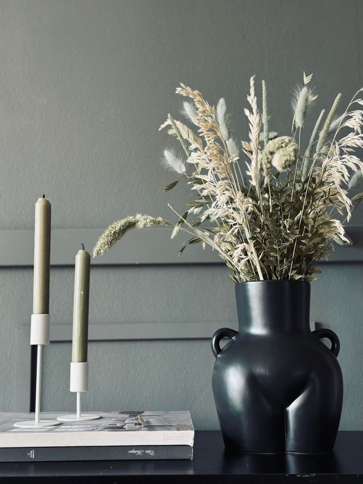 Vase Black Body Small - VIAMAJA.DK