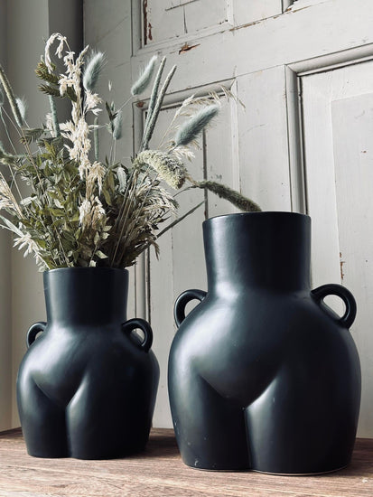 Vase Black Body Small - VIAMAJA.DK