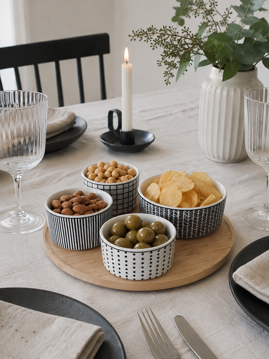 Tapas brett - Rund - m. 4 skåler