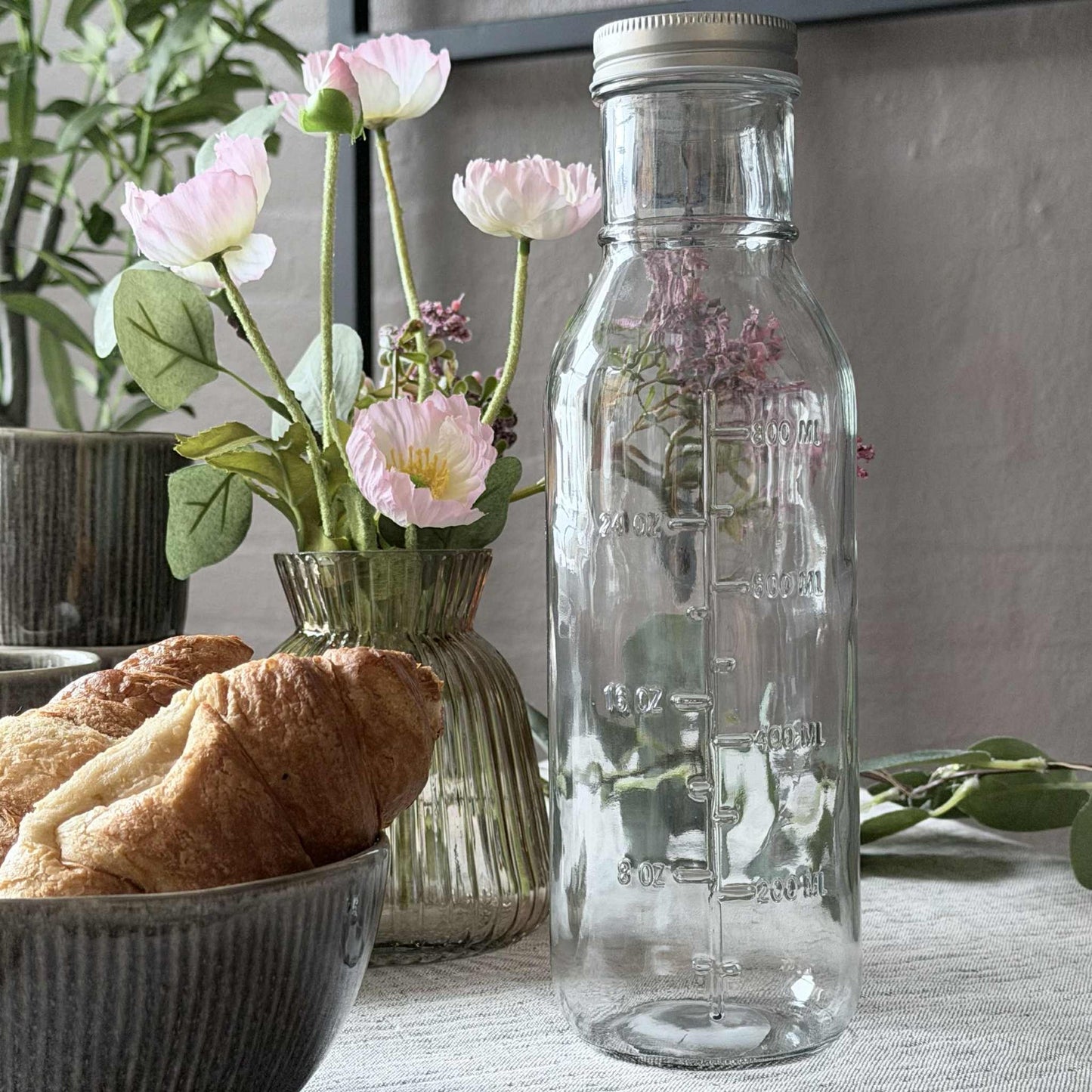 Glassflaske med måleenheter - 1000 ml