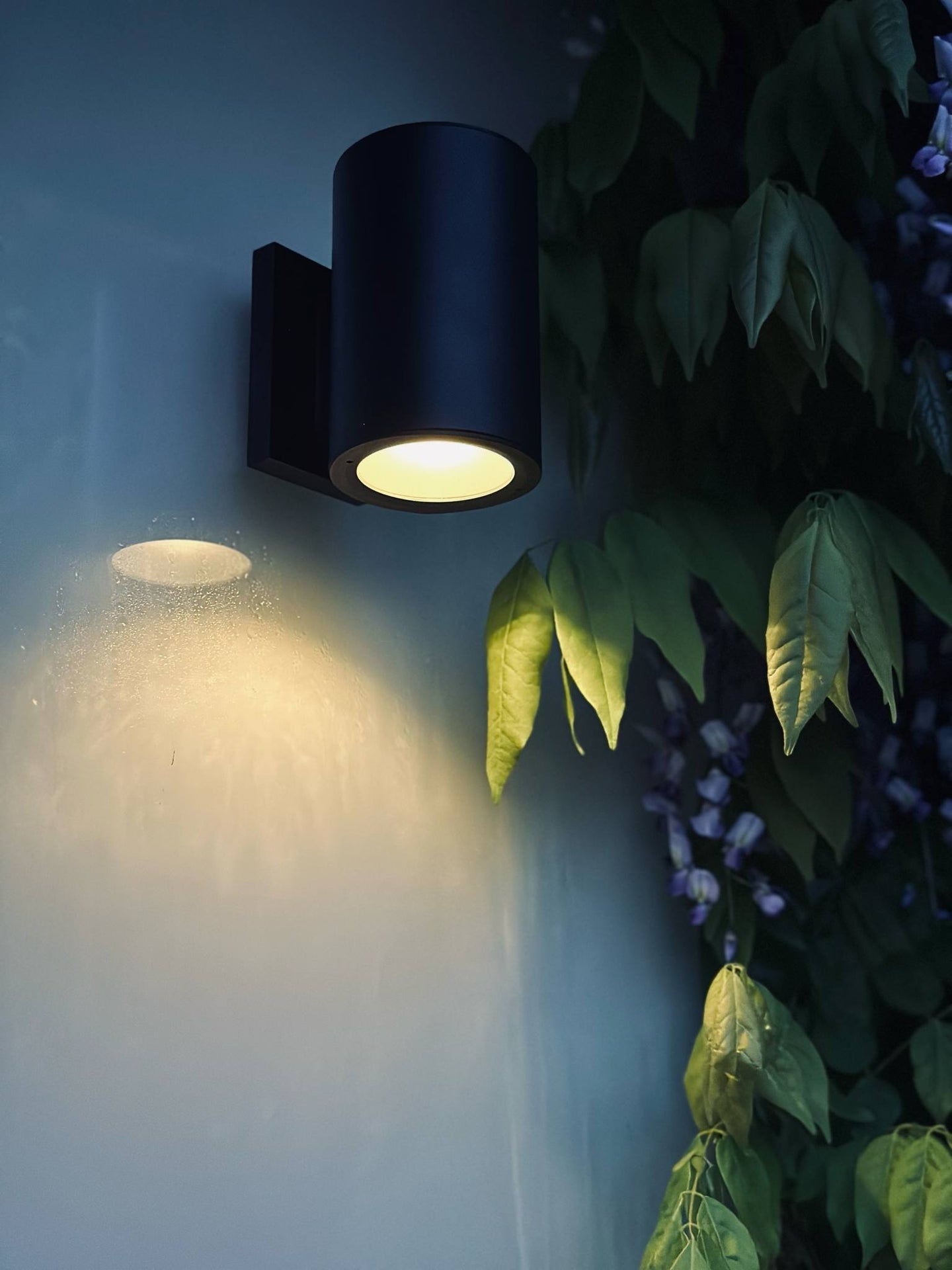 Vegglampe med solceller