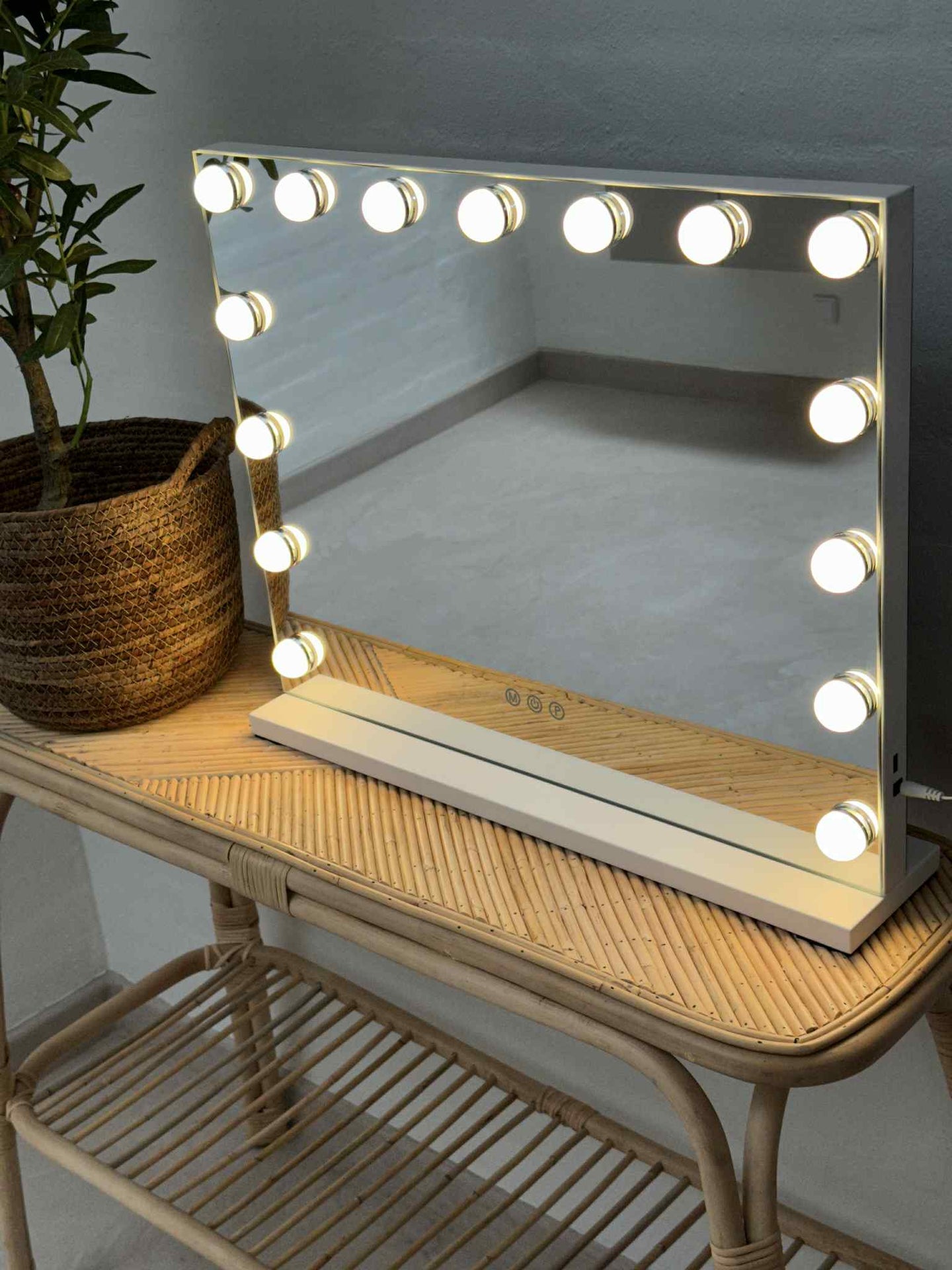 Hollywood Makeup-speil med lys