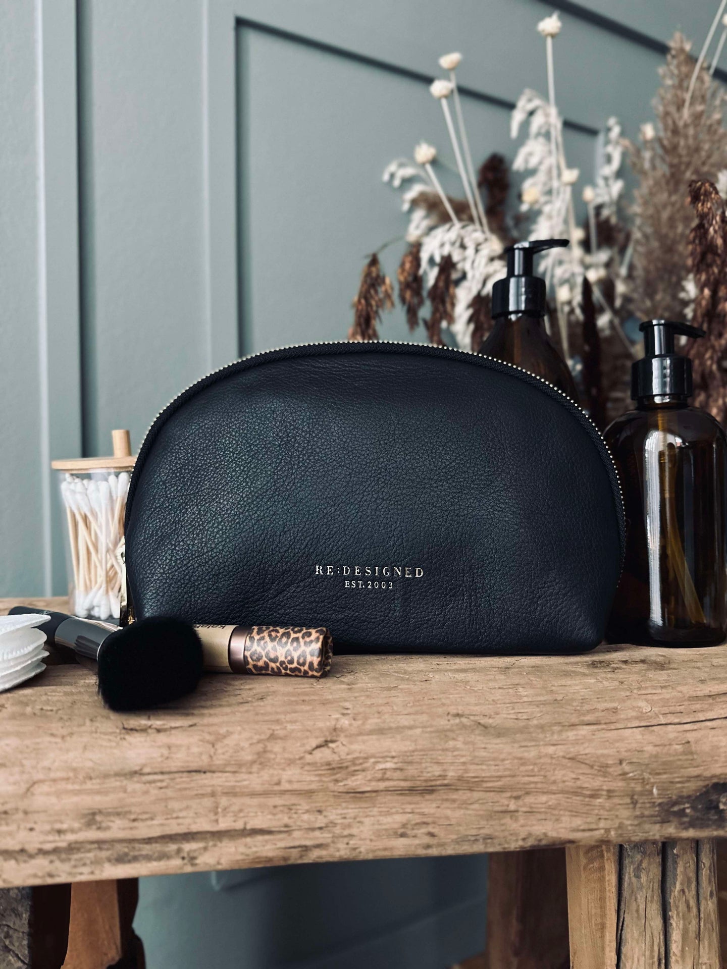 Clutch Aria – Black