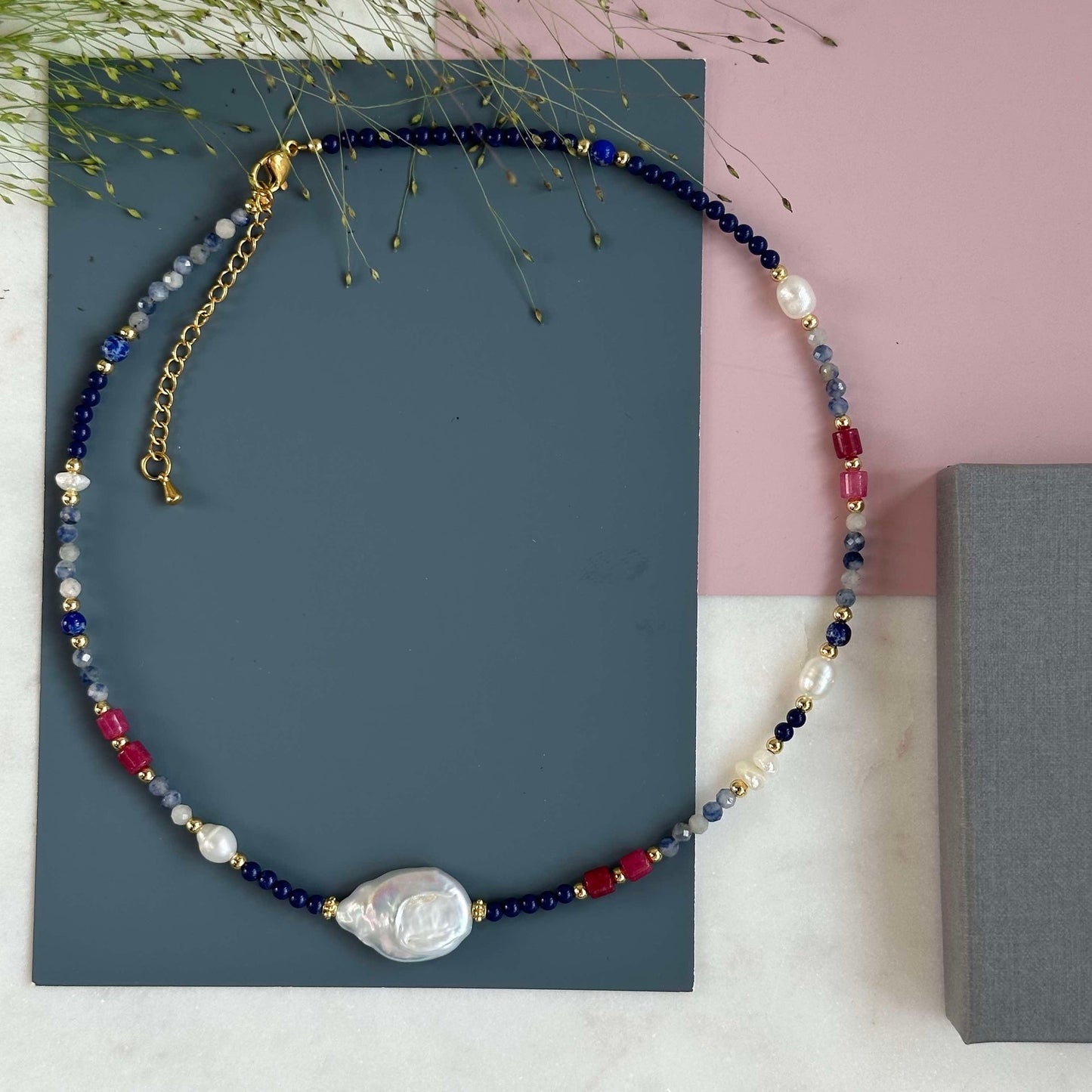 Anheng Annika med ferskvannsperler