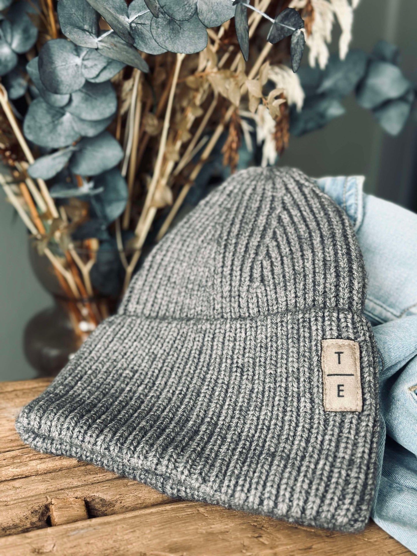 Lue Beanie Grå