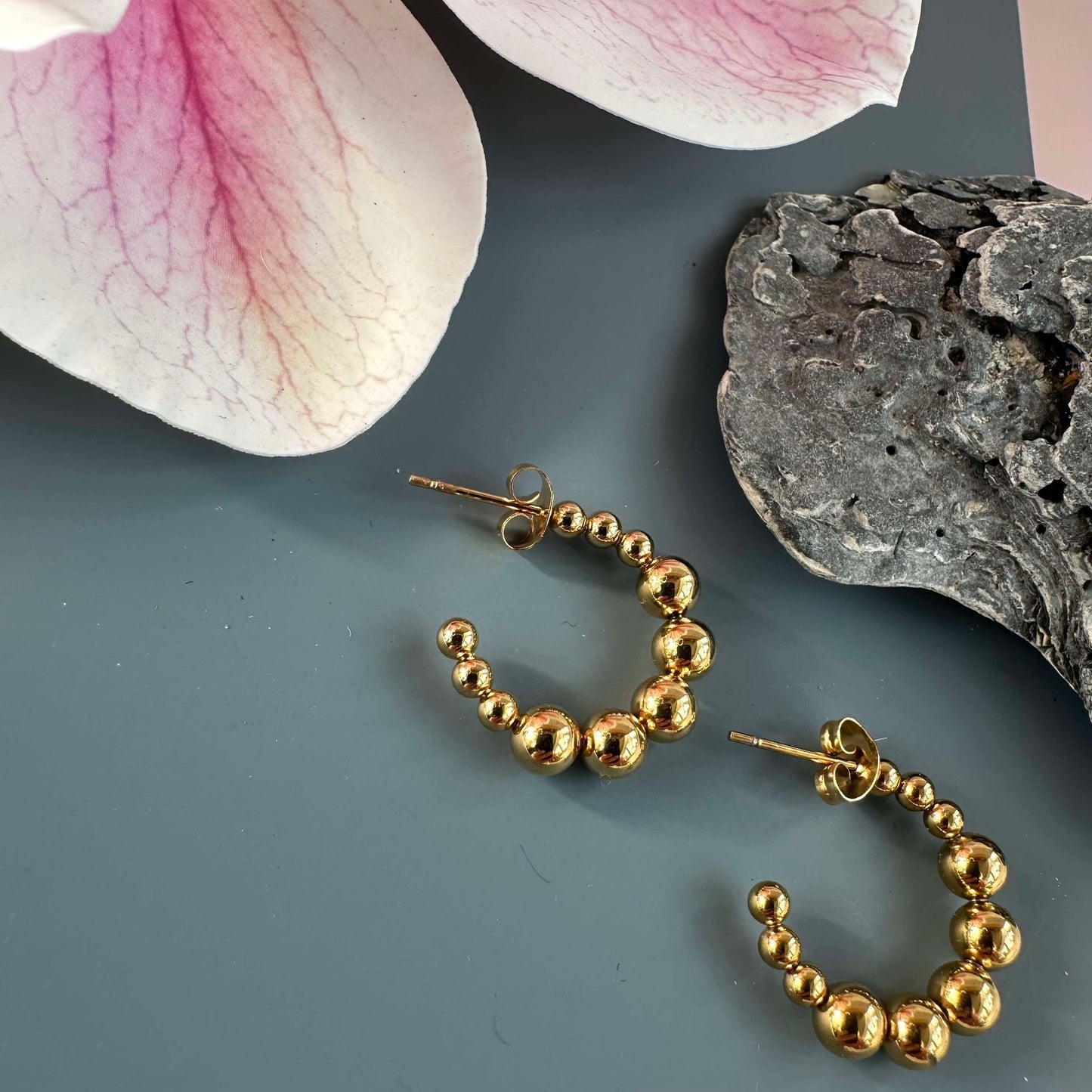 Øreringer Gunilla 20 mm - 18k forgylt