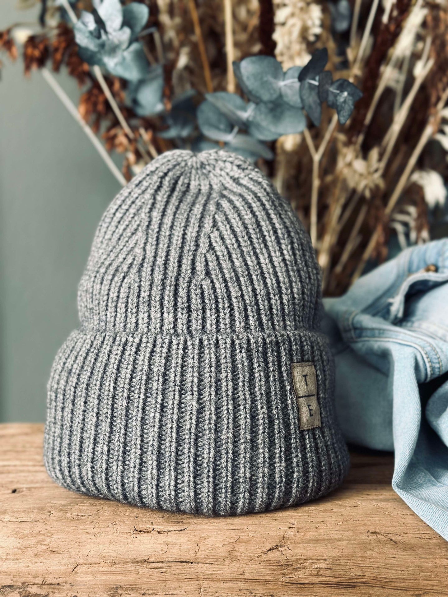 Lue Beanie Grå