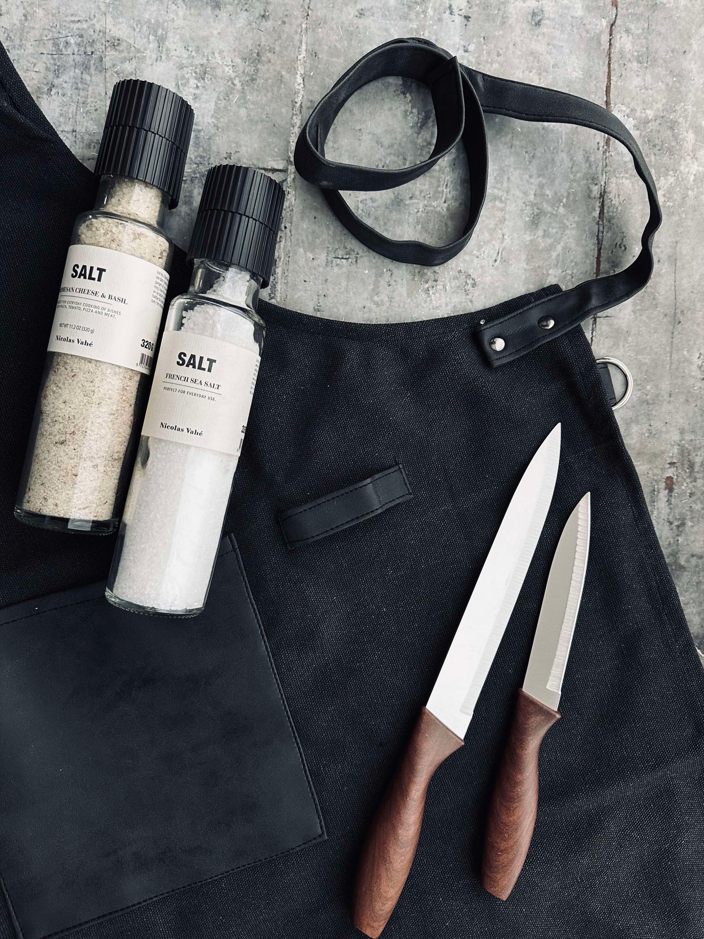 Forkle i kanvas - Stone med lommer