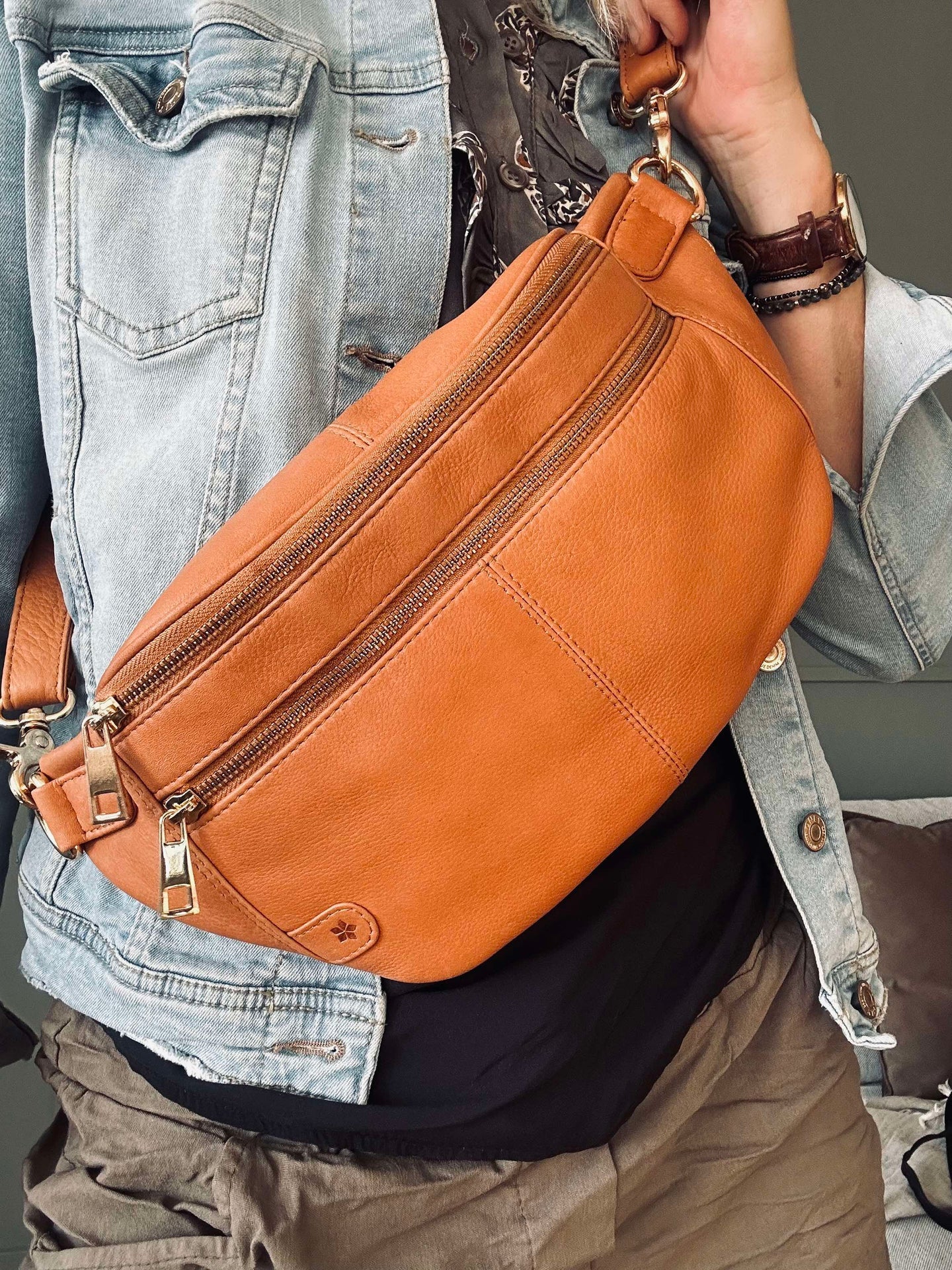 Bumbag Astrid - Cognac / Gull