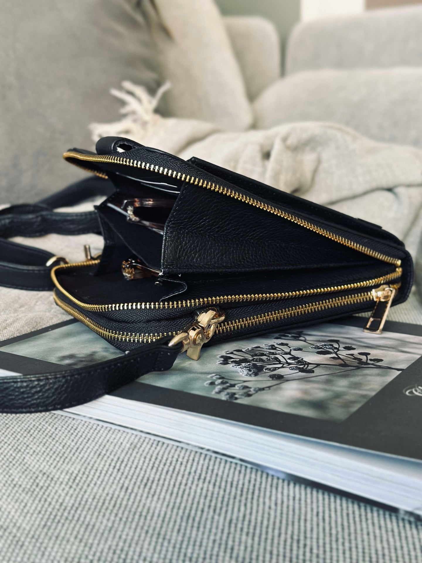 Crossover Posh - Black / Gold