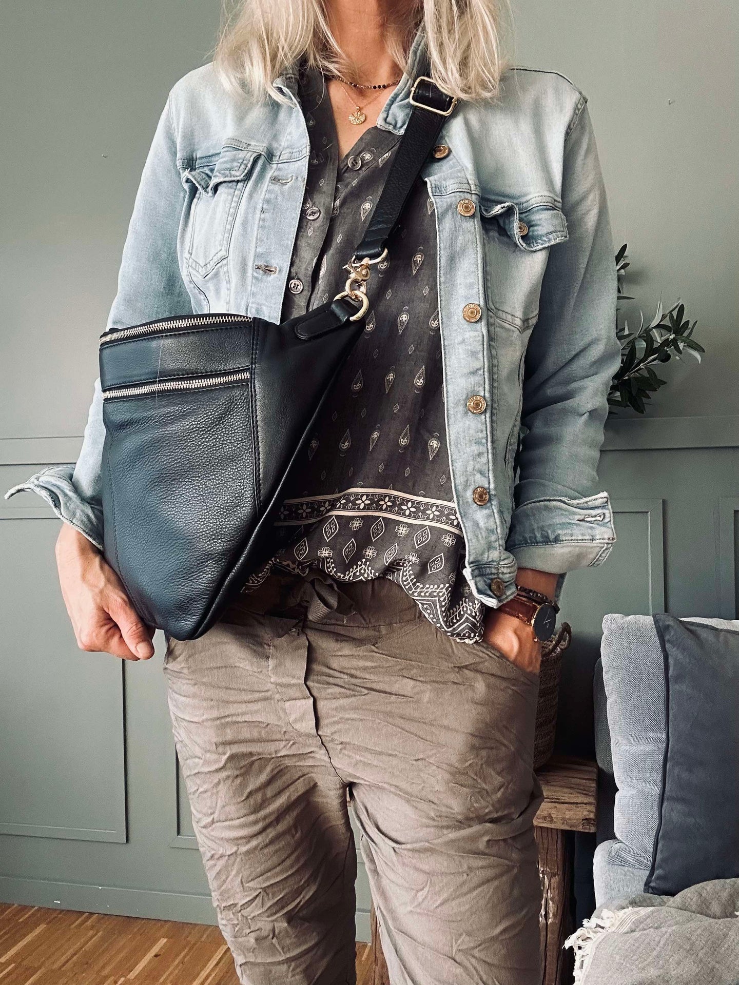 Bumbag BIG Astrid - Black / Gold