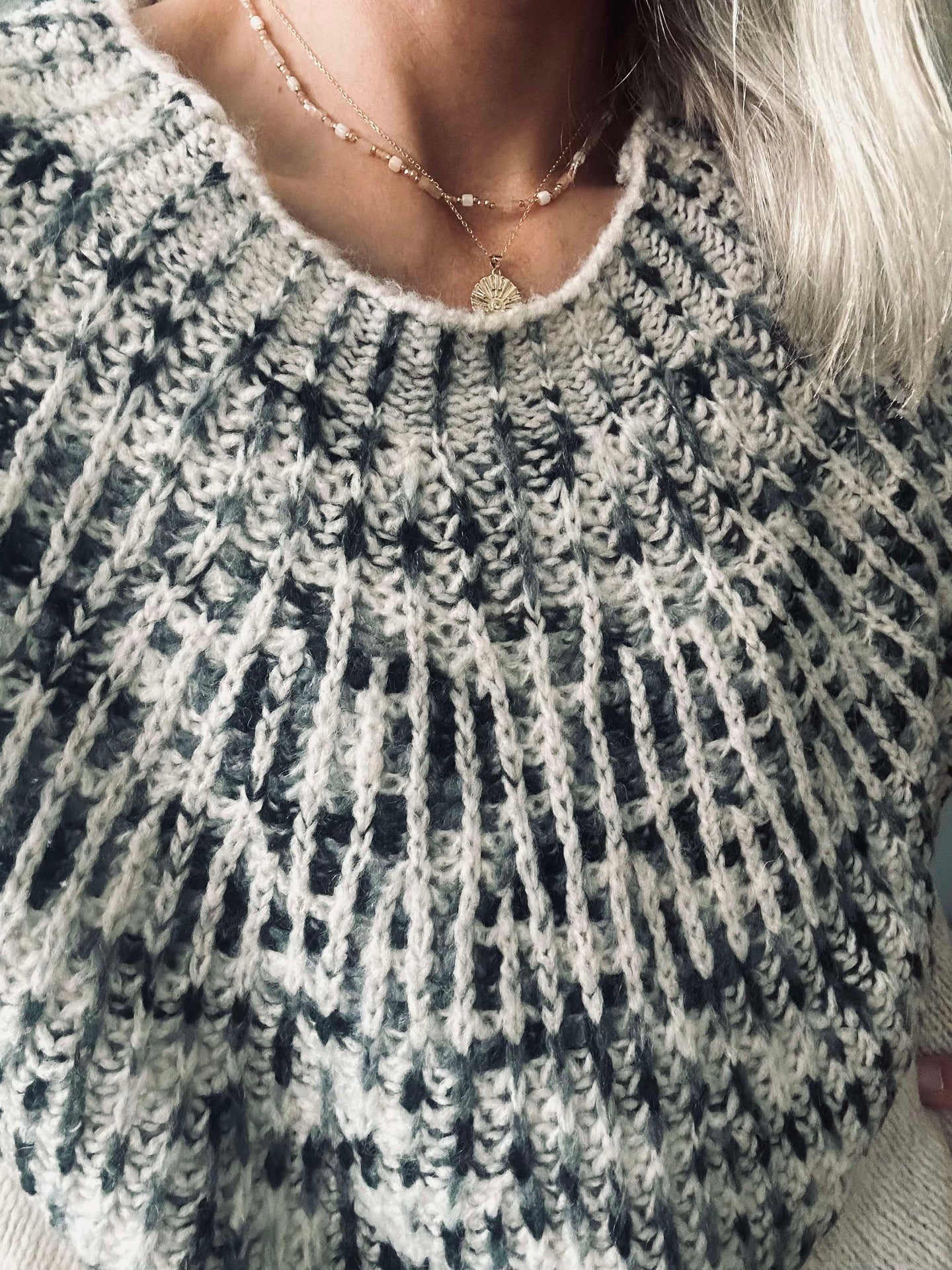 Strikk Lilia Grigio