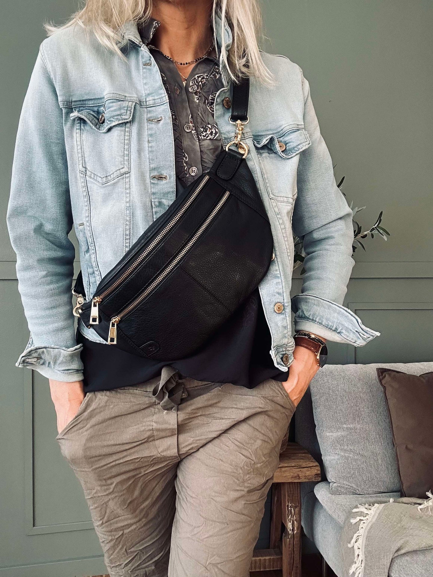 Bumbag Astrid - Svart / Gull