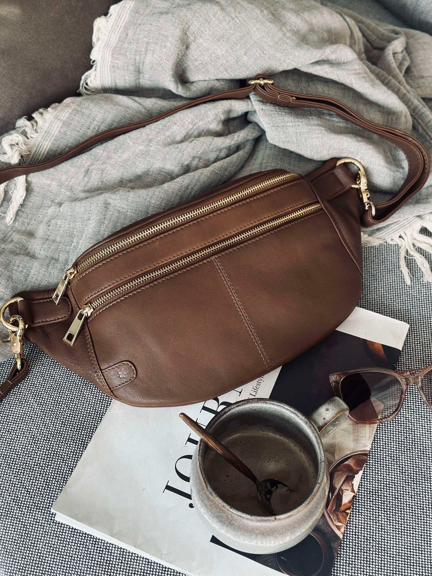Bumbag Astrid - Coffee / Gold